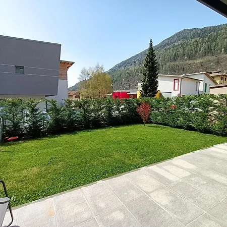Apartment Svaizer Con Giardino Privato *